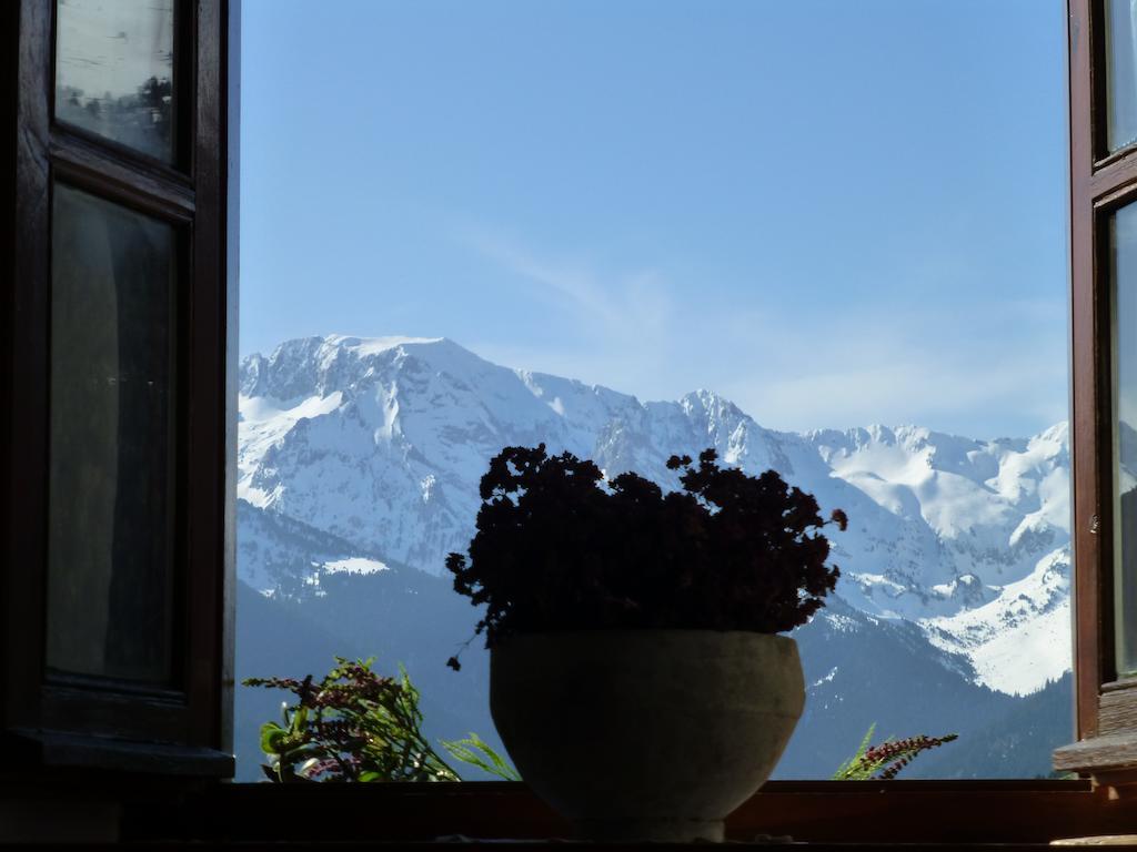 Casa Puig Hotel Montcorbau Buitenkant foto