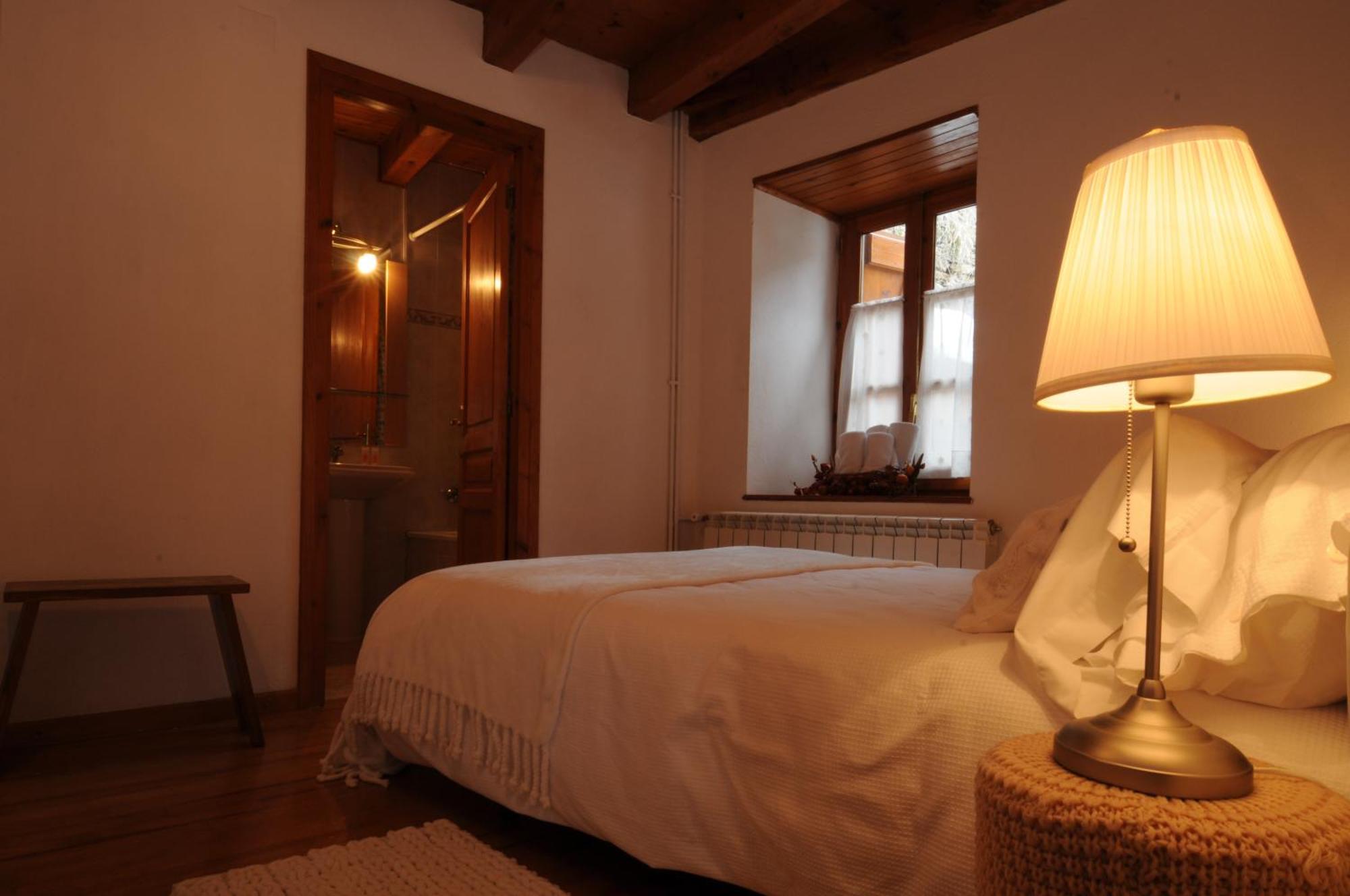 Casa Puig Hotel Montcorbau Buitenkant foto